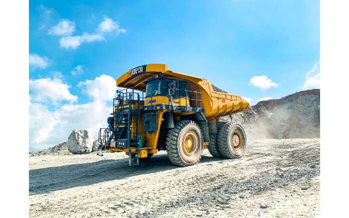 高端突破，裝備美好丨徐工XDE130雙橋剛性礦車持續(xù)批量發(fā)車澳洲