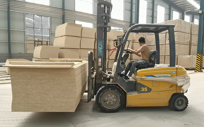 徐工鯤鵬，板材行業(yè)的強(qiáng)大助力