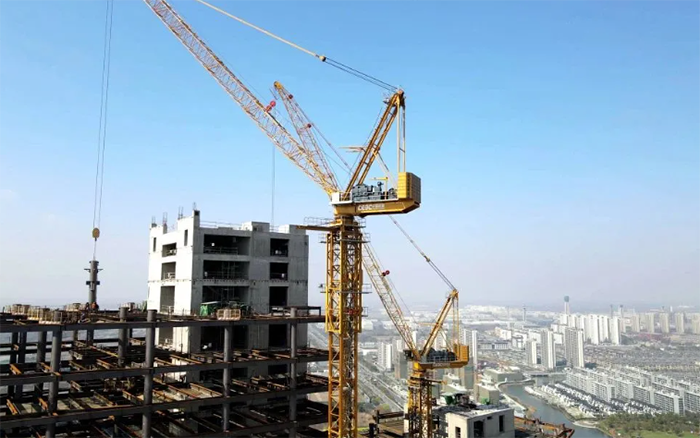 180米高！徐工塔機(jī)“建”證世界級(jí)“大象”成長記