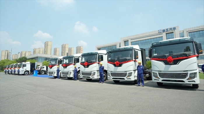 目的地：大西北！100臺徐工新能源重卡滿電啟程