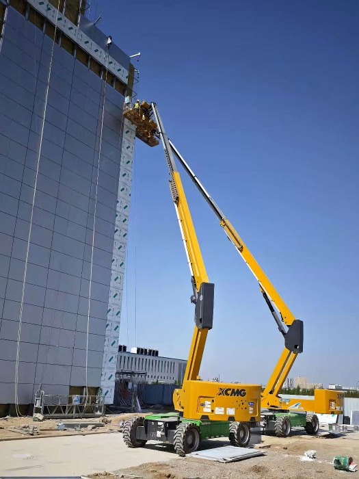 智慧物流中心外立面零碳施工，徐工XGS28ACK-Li成綠色施工密鑰