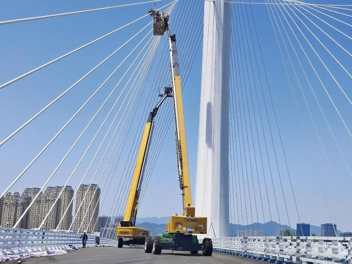 穩(wěn)如磐石！XGS70K毫米級守護博士大橋“生命線”！