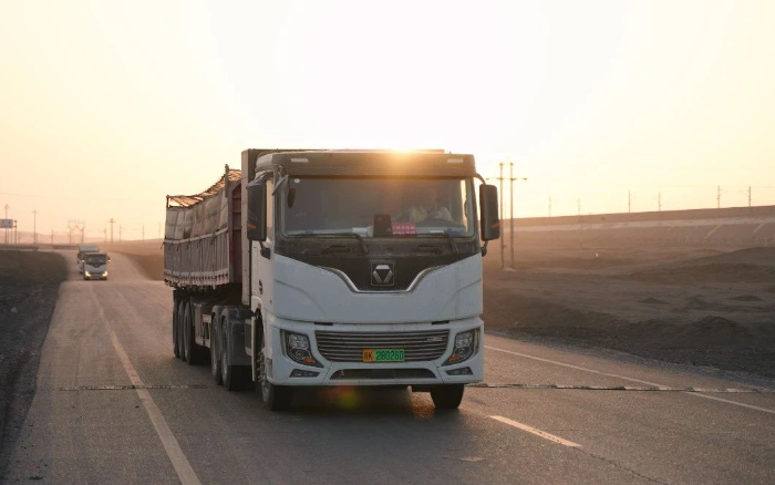 硬核動(dòng)能，徐工新能源重卡不懼每一條難走的路