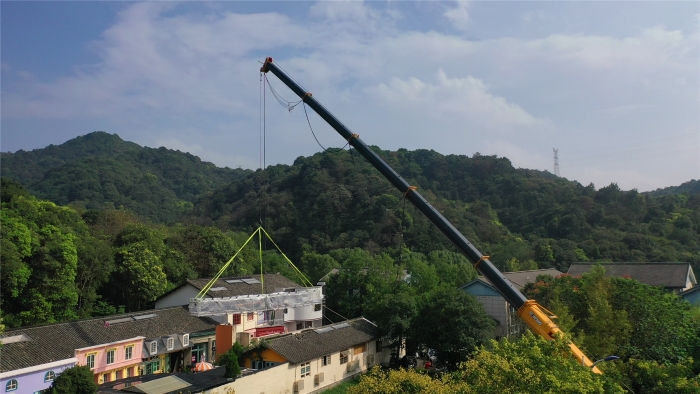 46米跨距吊3天！徐工G2代四橋130噸“闖入”影視圈！
