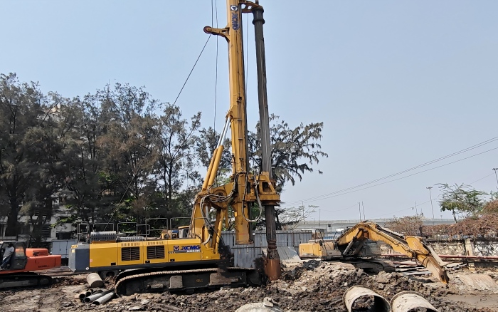 以“穩(wěn)”護(hù)航！徐工XR240I旋挖鉆機(jī)助力南亞基建項(xiàng)目