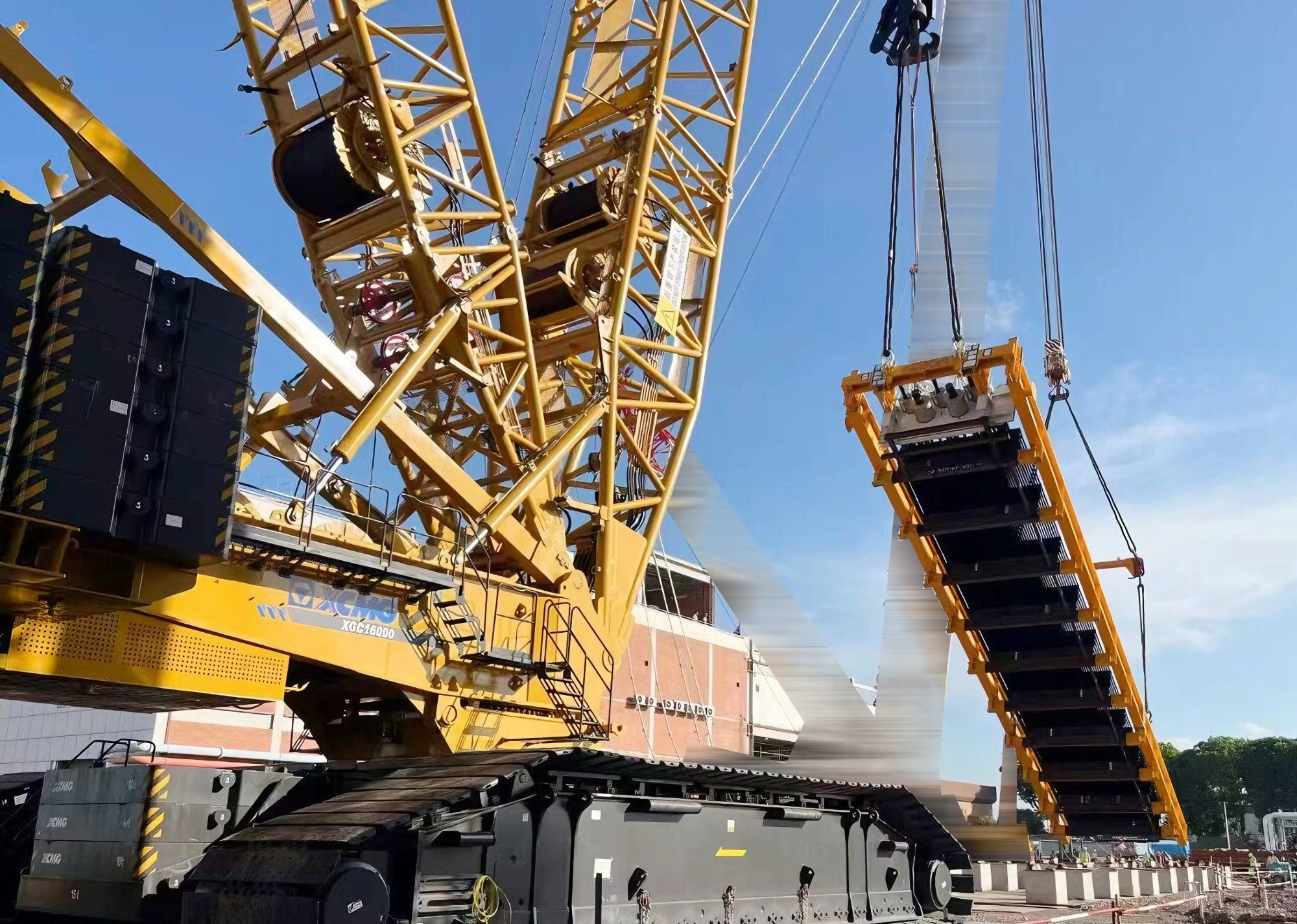 3300噸從從容容！XGC16000現(xiàn)身東南亞，完成海外高端市場嚴苛實測