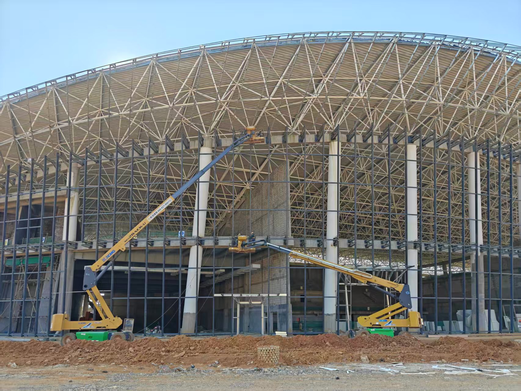 乒乓公園建設(shè)提速！XGS28ACK-Li助力打造廣西靖西運(yùn)動(dòng)新地標(biāo)